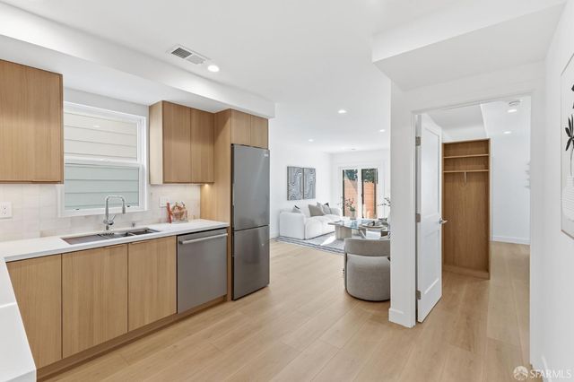 2479 31st Avenue, San Francisco, CA 94116