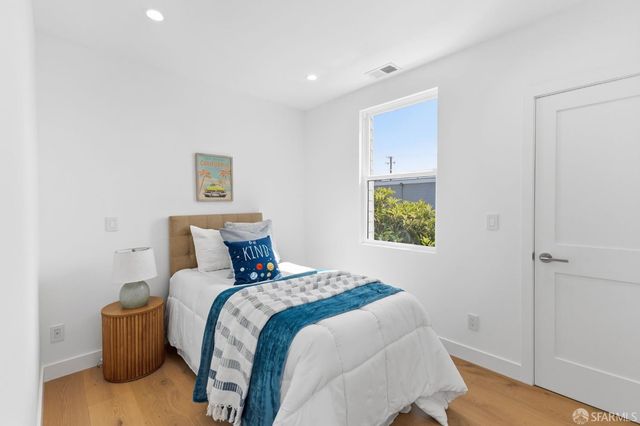 2479 31st Avenue, San Francisco, CA 94116