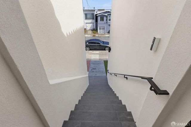 2479 31st Avenue, San Francisco, CA 94116