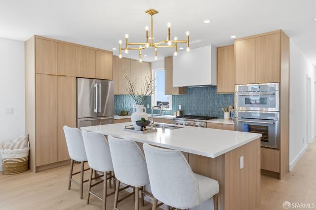 2479 31st Avenue, San Francisco, CA 94116