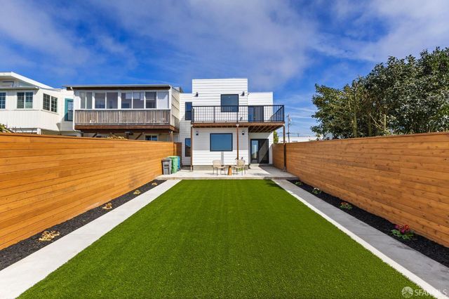 2479 31st Avenue, San Francisco, CA 94116