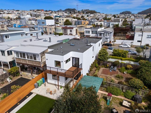 2479 31st Avenue, San Francisco, CA 94116