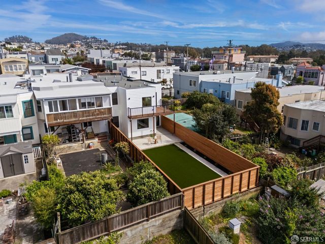 2479 31st Avenue, San Francisco, CA 94116
