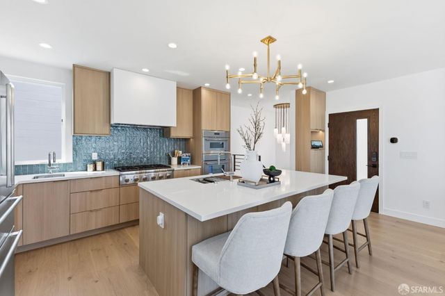 2479 31st Avenue, San Francisco, CA 94116