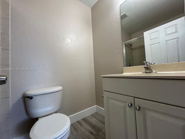 1932 Alamanda Way 1932, Riviera Beach, FL 33404
