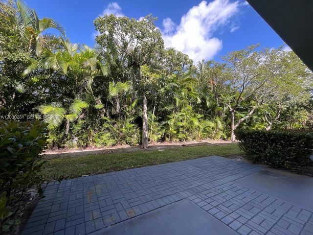 1932 Alamanda Way 1932, Riviera Beach, FL 33404