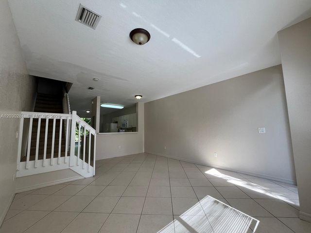 1932 Alamanda Way 1932, Riviera Beach, FL 33404