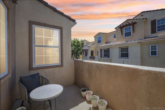 31167 Strawberry Tree Lane, Temecula, CA 92592