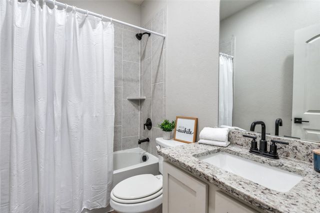 925 Emerson Drive, Anna, TX 75409