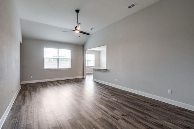925 Emerson Drive, Anna, TX 75409