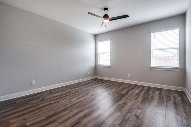 925 Emerson Drive, Anna, TX 75409