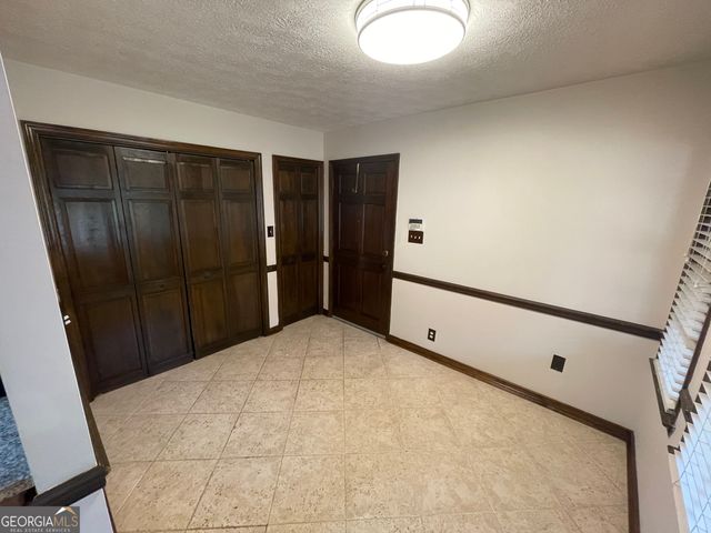 7334 Quail Run Road, Lizella, GA 31052