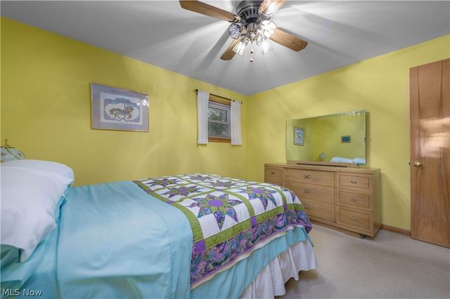 24321 Normandy Drive, Olmsted Falls, OH 44138
