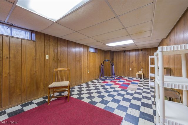 24321 Normandy Drive, Olmsted Falls, OH 44138