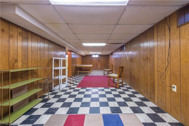 24321 Normandy Drive, Olmsted Falls, OH 44138