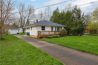 24321 Normandy Drive, Olmsted Falls, OH 44138