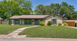 4009 Twilight Drive S, Benbrook, TX 76116