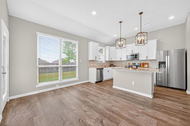246 Brocks Lane, Montgomery, TX 77356