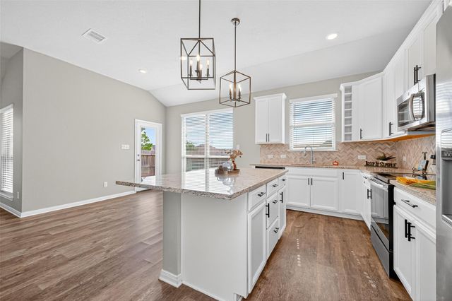 246 Brocks Lane, Montgomery, TX 77356