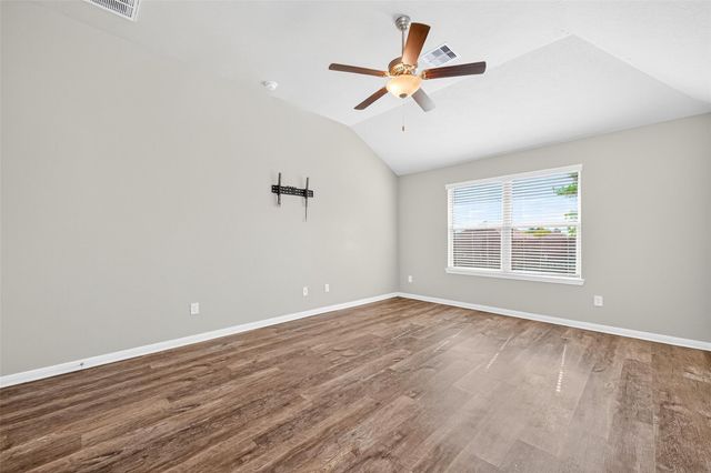 246 Brocks Lane, Montgomery, TX 77356