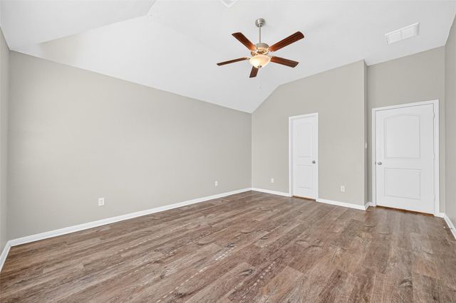 246 Brocks Lane, Montgomery, TX 77356