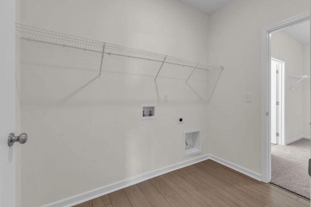 576 Nightengale Ridge Dr, Columbia, TN 38401