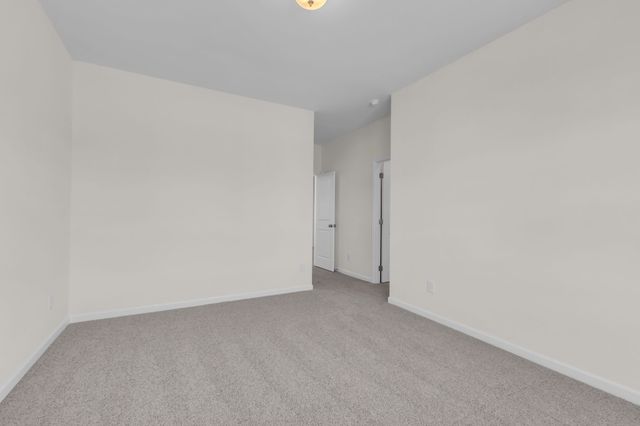 576 Nightengale Ridge Dr, Columbia, TN 38401