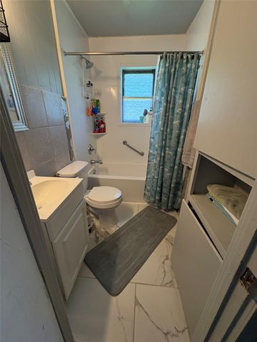 1307 S 1st Street, Corsicana, TX 75110