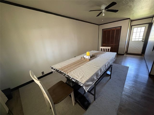 1307 S 1st Street, Corsicana, TX 75110