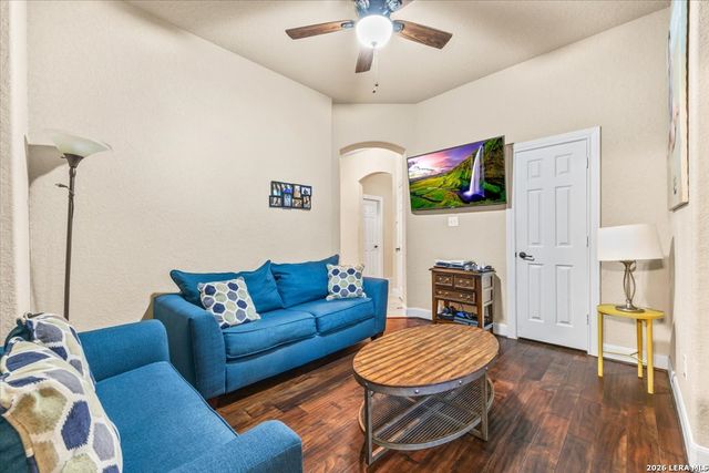 10515 Alcantara, Helotes, TX 78023
