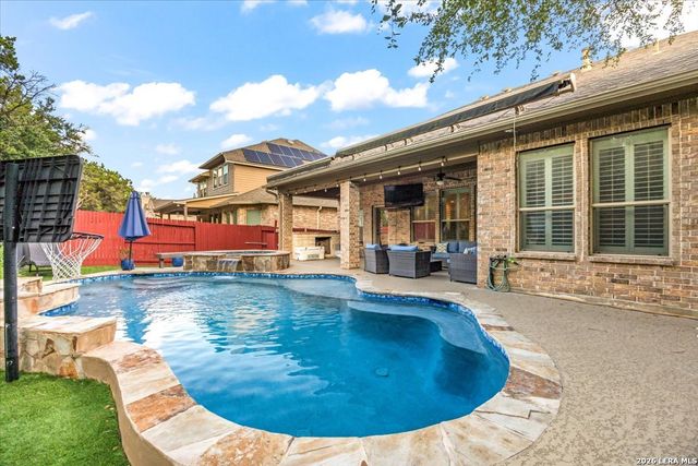 10515 Alcantara, Helotes, TX 78023
