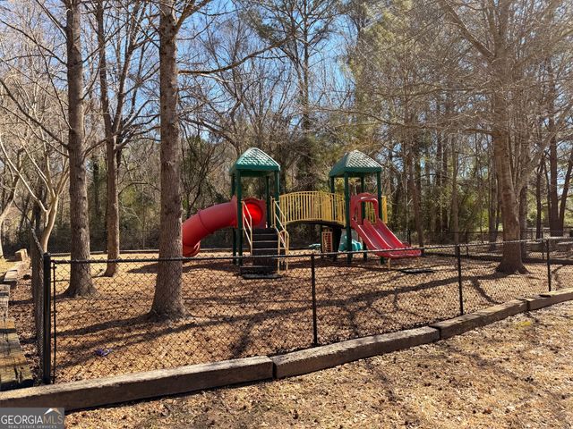 4320 Cary Drive, Snellville, GA 30039