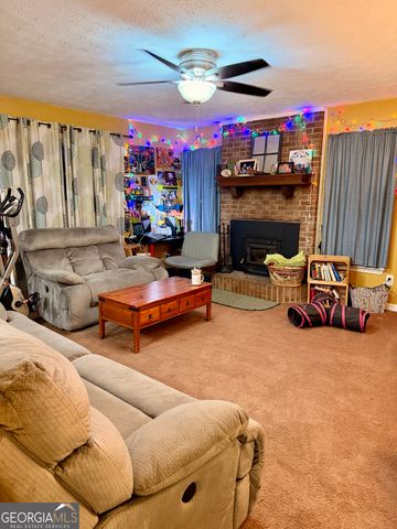 4320 Cary Drive, Snellville, GA 30039