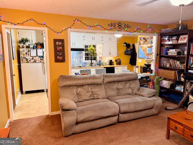 4320 Cary Drive, Snellville, GA 30039