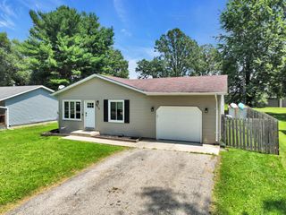 2712 Tilden AVENUE, Delavan, WI 53115