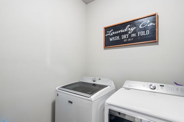 416 SE 14th Street, Grimes, IA 50111