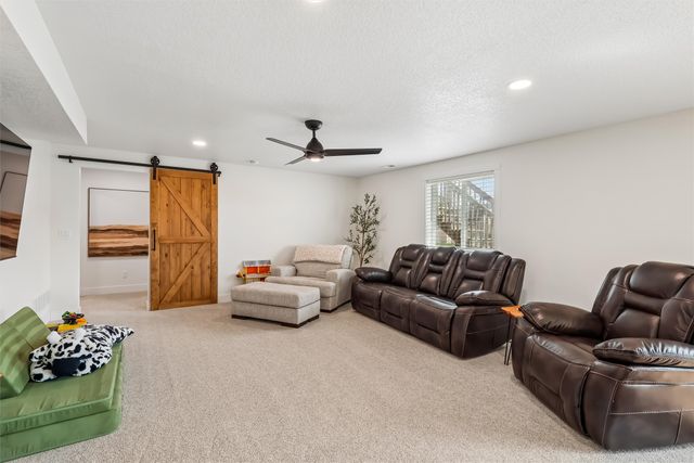 416 SE 14th Street, Grimes, IA 50111
