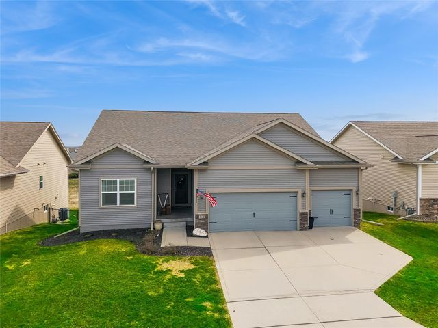 416 SE 14th Street, Grimes, IA 50111