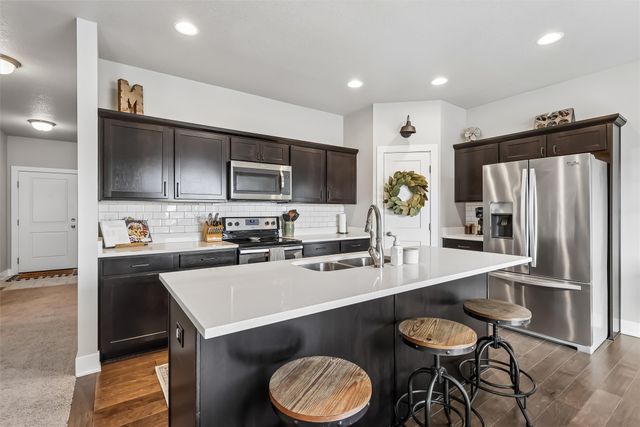 416 SE 14th Street, Grimes, IA 50111