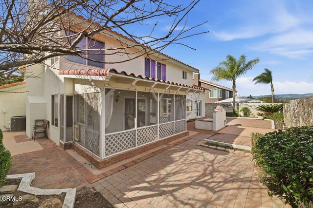 4024 Cliffrose Avenue, Moorpark, CA 93021