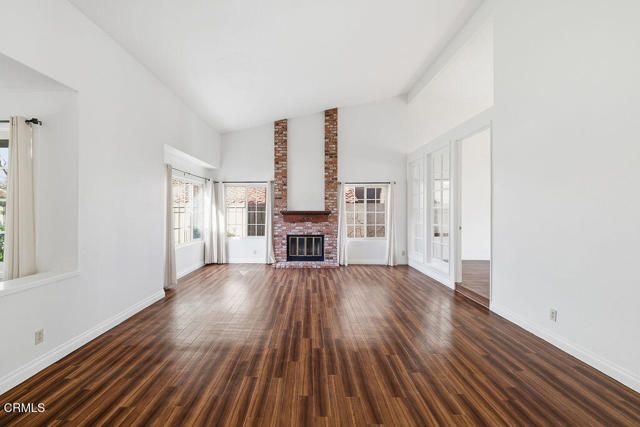 4024 Cliffrose Avenue, Moorpark, CA 93021