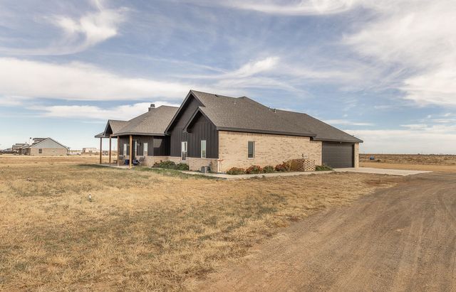 6510 County Rd 1100, Shallowater, TX 79363