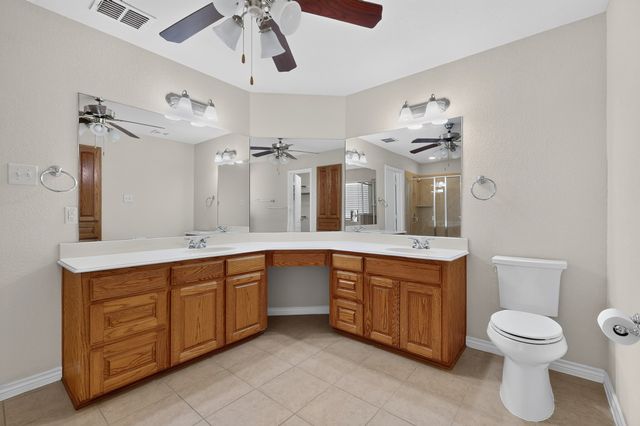 320 Brooks Drive, Nevada, TX 75173