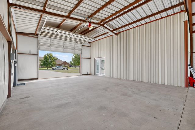 320 Brooks Drive, Nevada, TX 75173