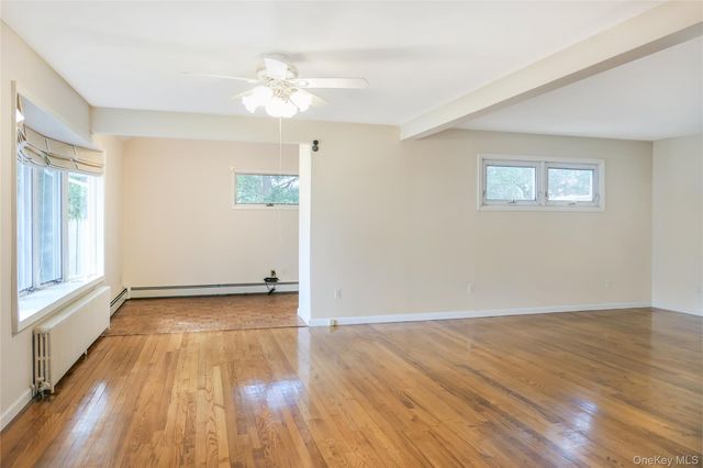204 E 19th Street, Huntington Station, NY 11746