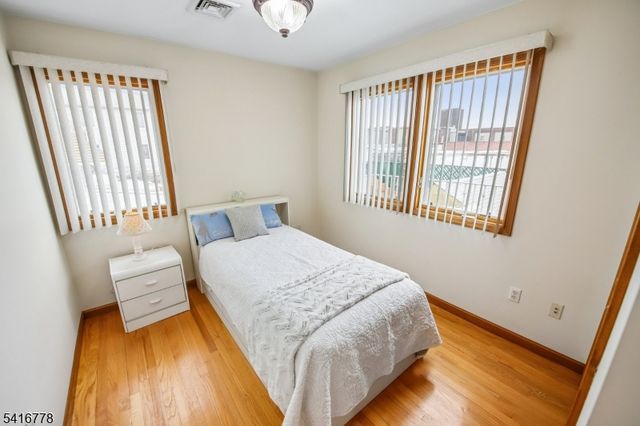 63 Waydell St, Newark City, NJ 07105