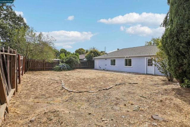 1156 Francine Ct, Concord, CA 94518
