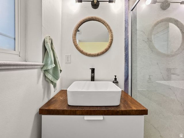 1727 N 2700 W, Clinton, UT 84015