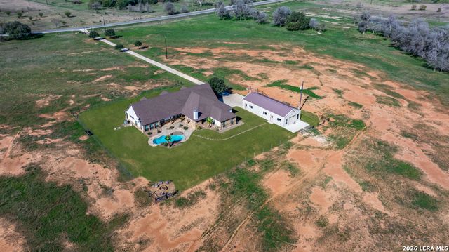 3255 Fm 539, La Vernia, TX 78121