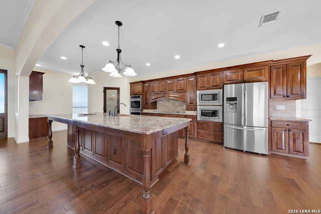 3255 Fm 539, La Vernia, TX 78121